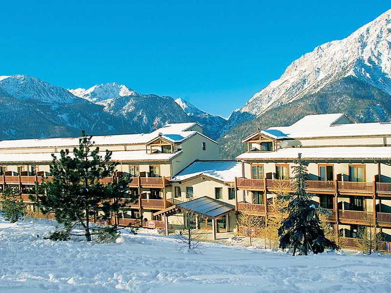 Hotel Sansicario Majestic Cesana Torinese Esterno foto